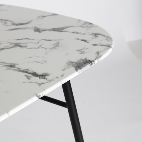Mesa de Comedor con Tablero en Metacrilato GRAZ