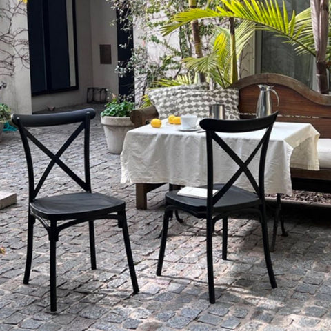 Pack de 4 Sillas de Comedor en Polipropileno CROSS